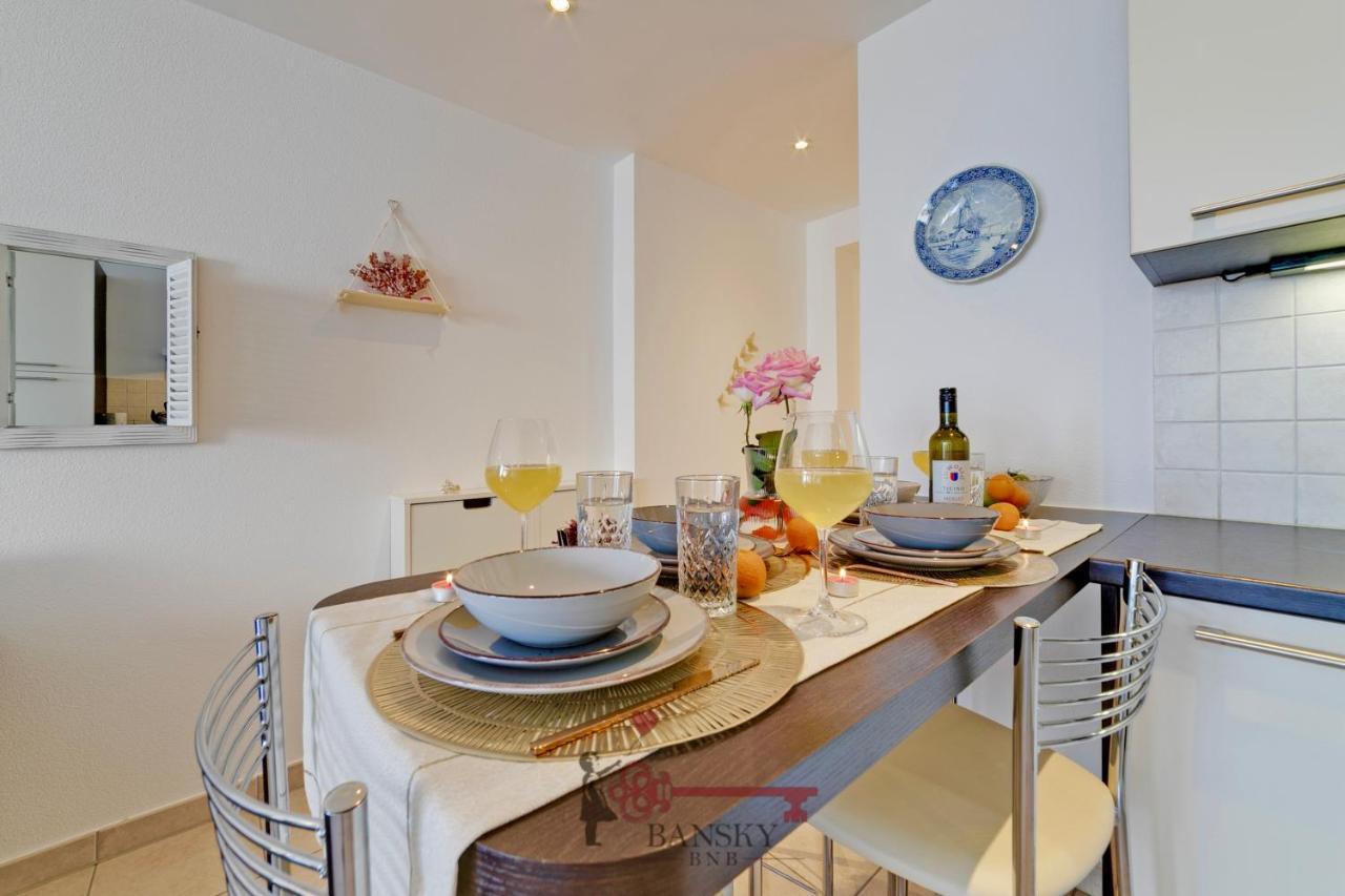 'Cuore Di Rose' Parking - Welcome Set, Netflix, For 4 Persons -By Easylife Swiss Lugano Dış mekan fotoğraf